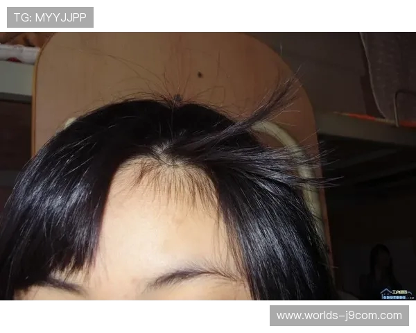 刚踢完足球后那份畅快疲惫交织的午后心情记录瞬间感受点滴变化时